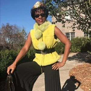 Designer Morris Kaye Yellow lime Green Shearling & fox Fur Vest Coat jacket S-M